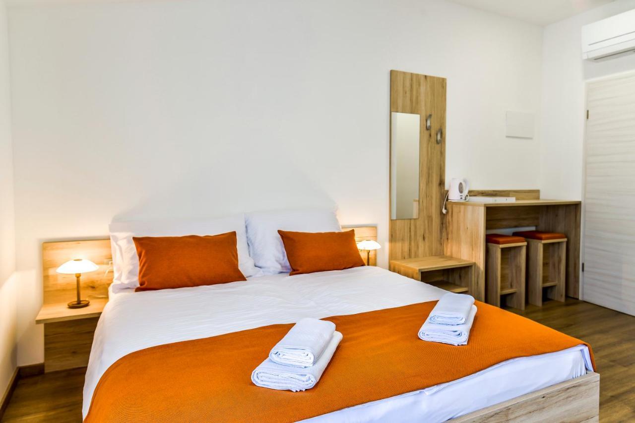 Casa Istriana Dajla Rooms Novigrad  ภายนอก รูปภาพ