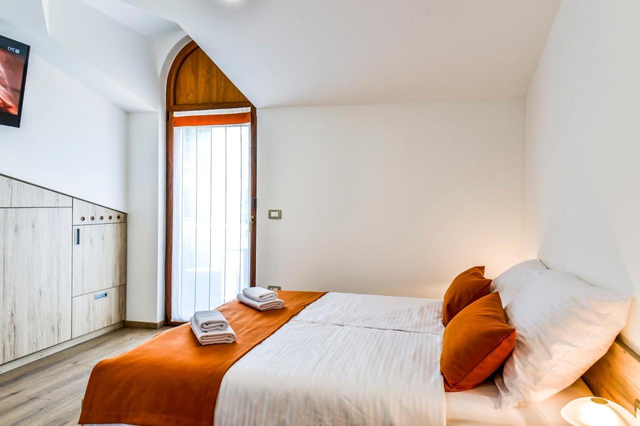Casa Istriana Dajla Rooms Novigrad  ภายนอก รูปภาพ